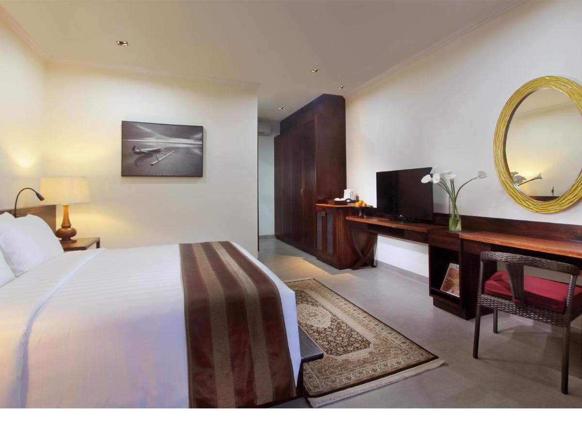 Griya Santrian A Beach Resort And Spa Sanur Εξωτερικό φωτογραφία